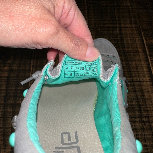 Hey Dudes size 7 Grey/Turquoise - Picture 3 of 3